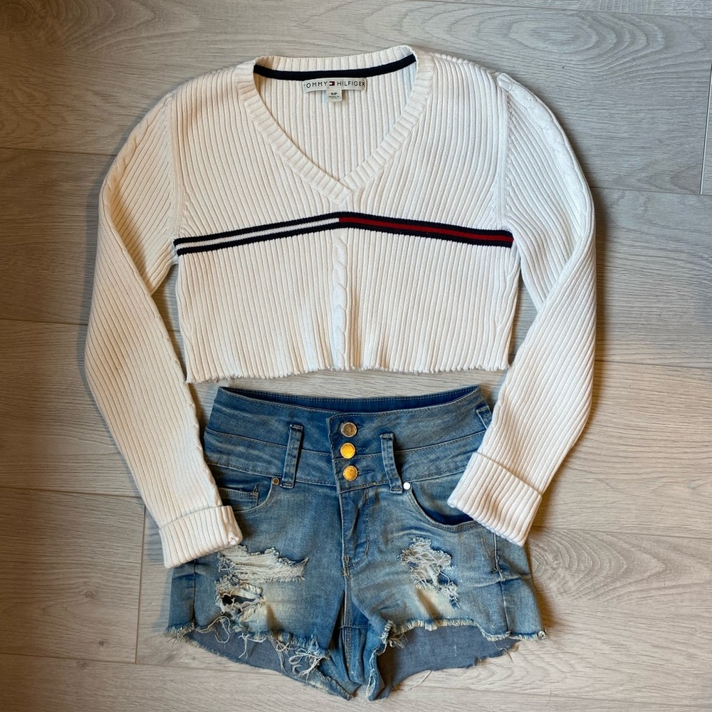 Tommy Hilfiger Cropped White Long Sleeve Small
